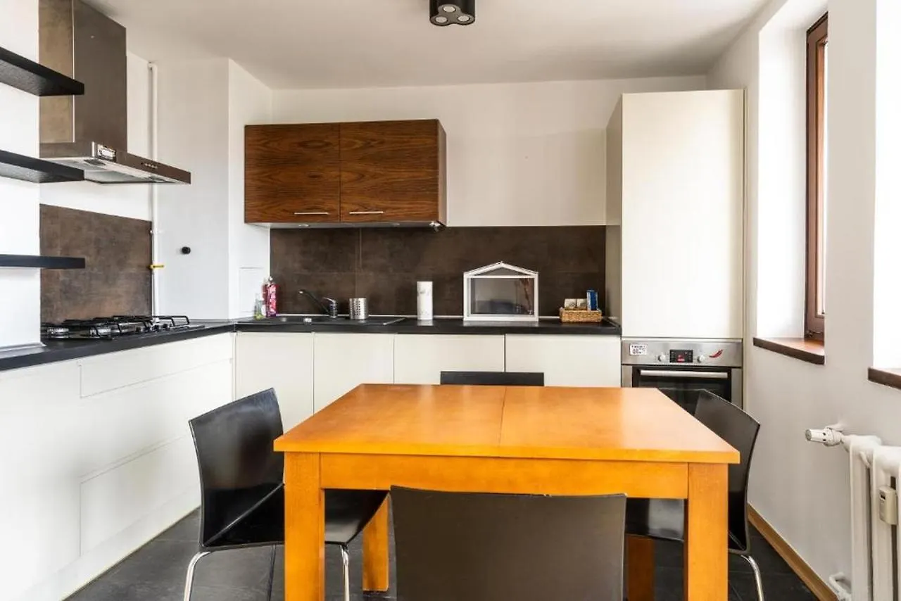 Golden Apartments - City Center - Twar44